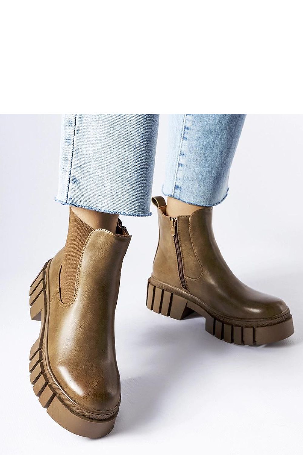  Bottes model 204619 Solea 