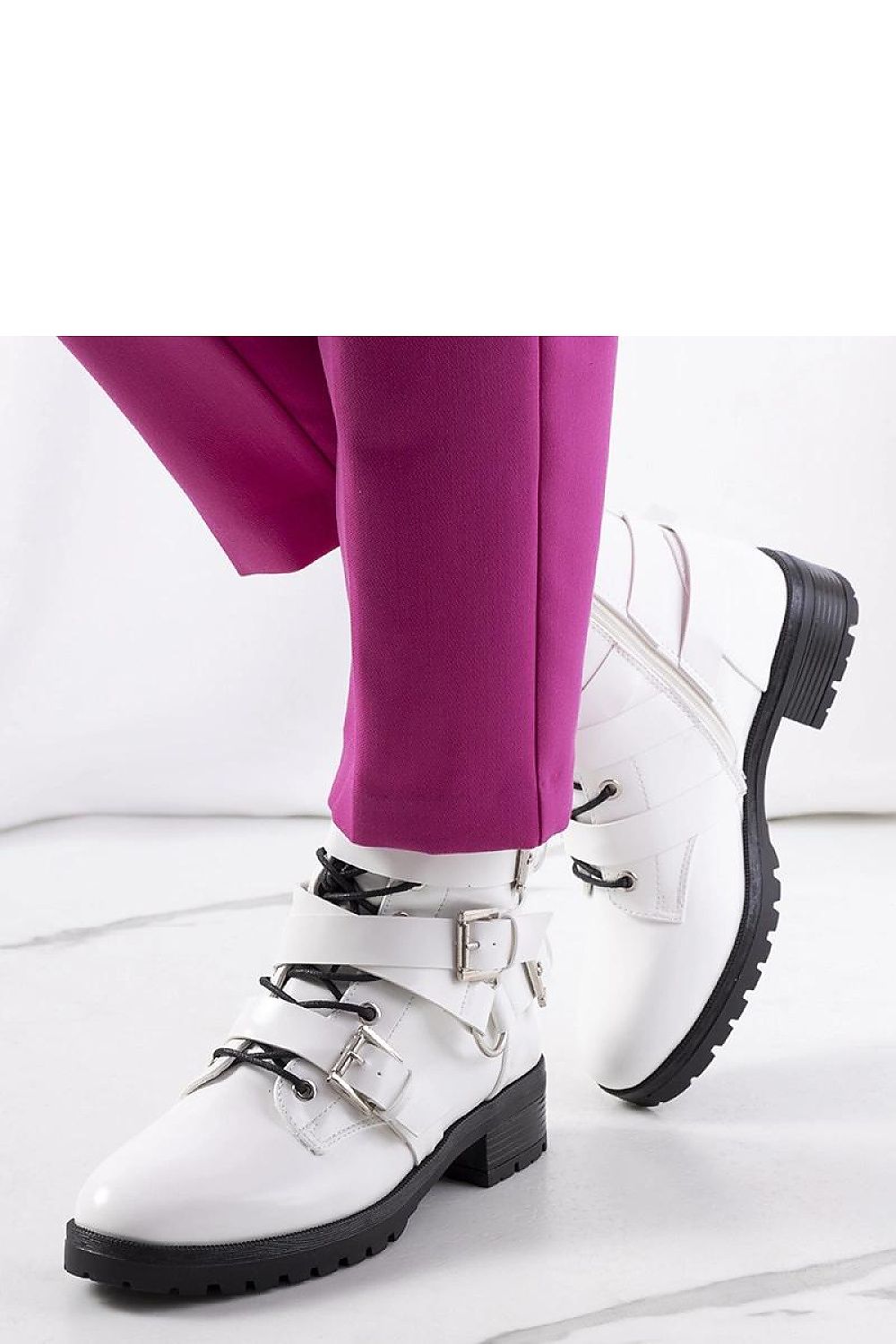  Bottes model 204857 Solea 