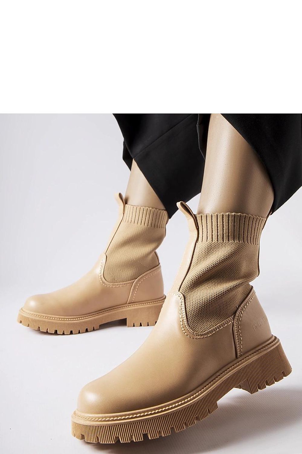  Bottes model 205106 Solea 