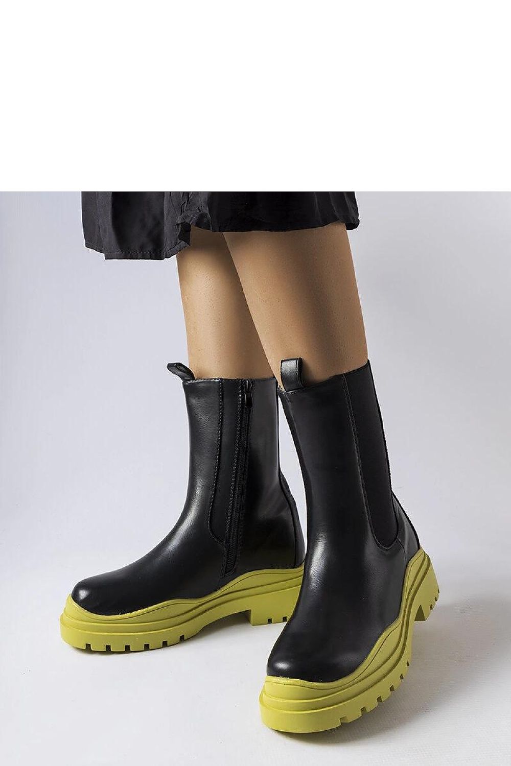  Bottes model 205123 Solea 