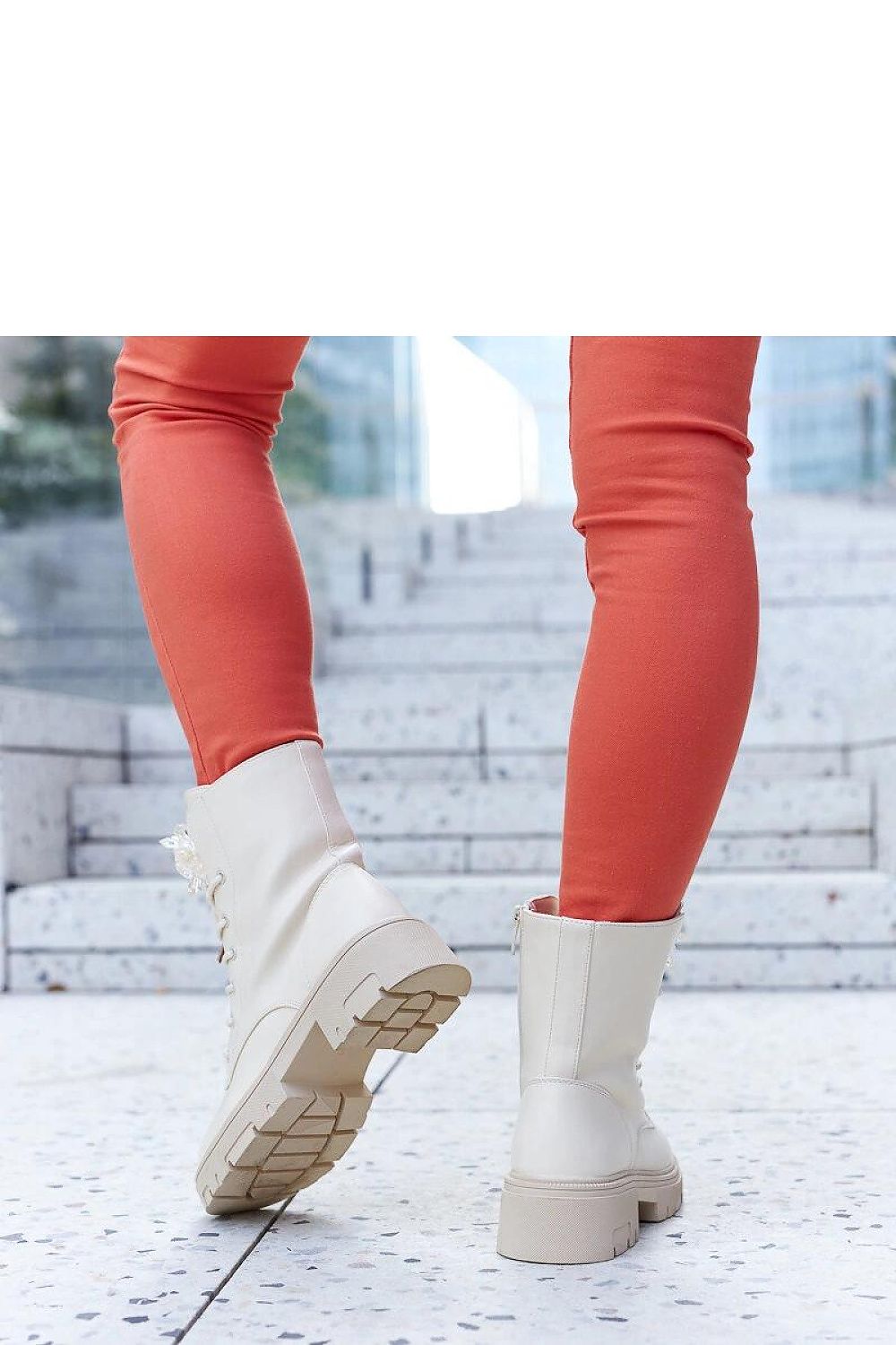  Bottes model 205782 Solea 