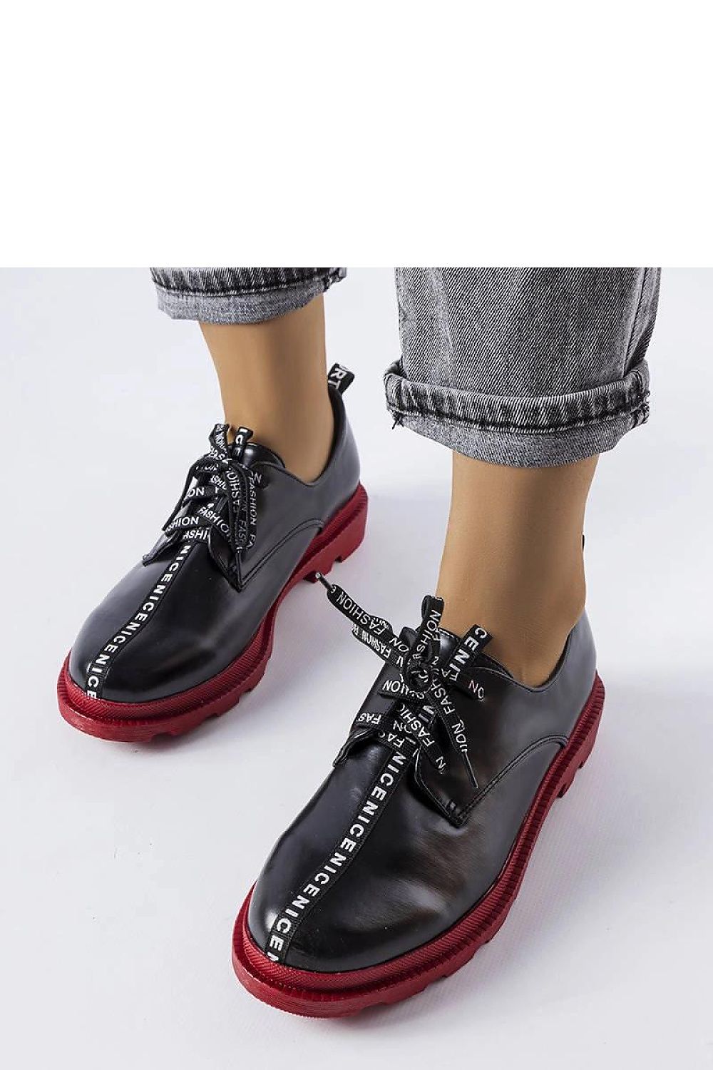  Chaussures Basses model 207080 Solea 