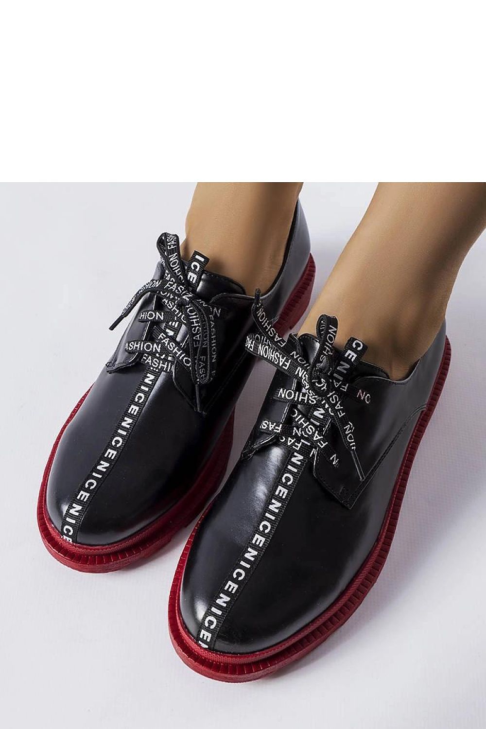  Chaussures Basses model 207080 Solea 