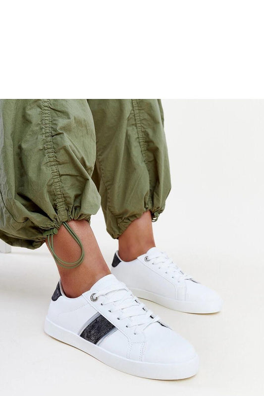  Baskets model 207303 Solea 