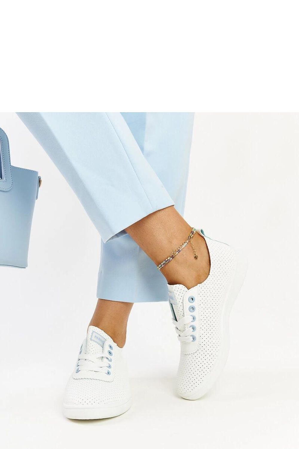  Baskets model 207449 Solea 