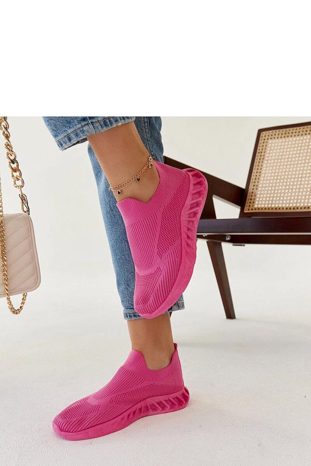  Baskets model 207519 Solea 