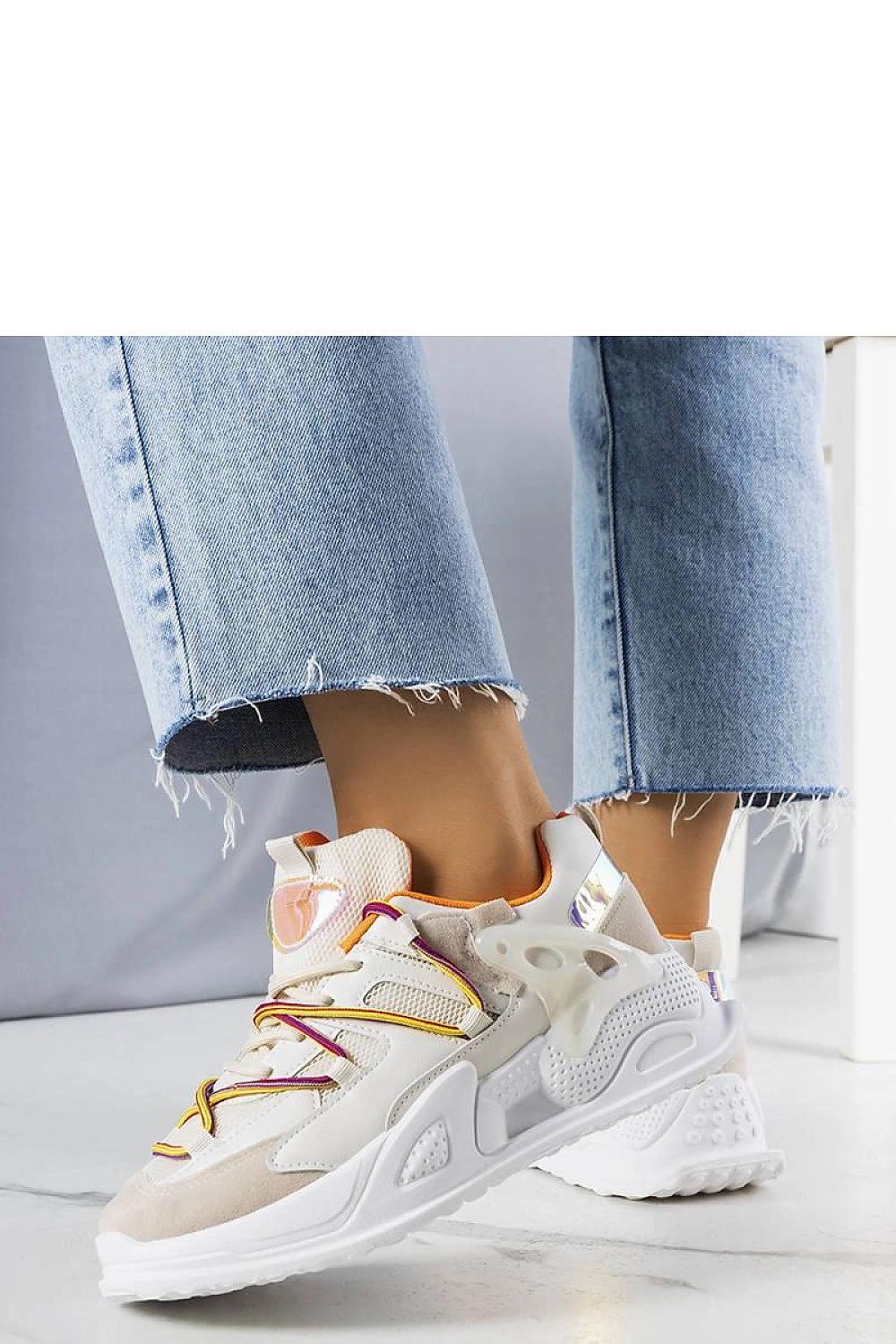  Baskets model 208004 Solea 