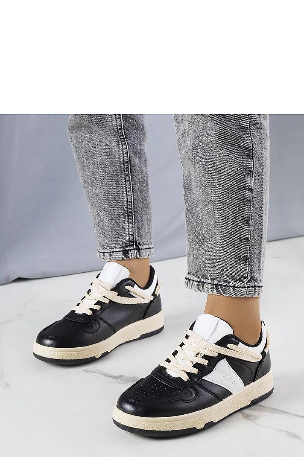  Chaussures de sport model 208006 Solea 