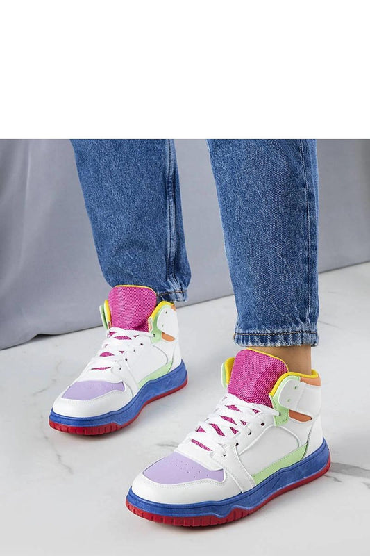  Baskets model 208017 Solea 