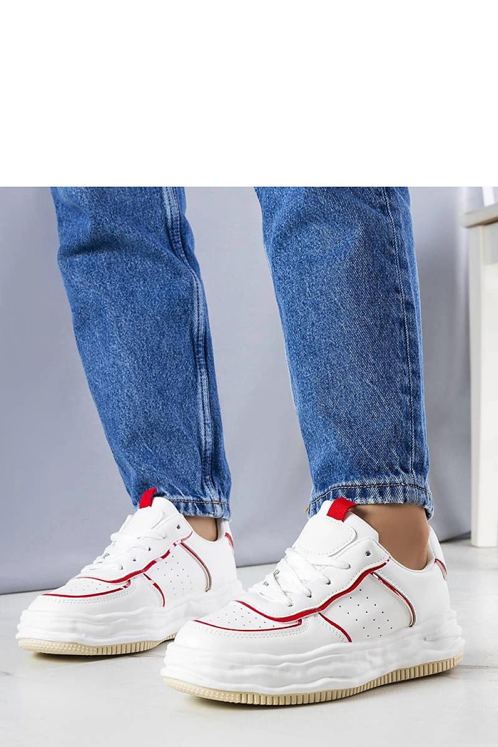  Baskets model 208021 Solea 