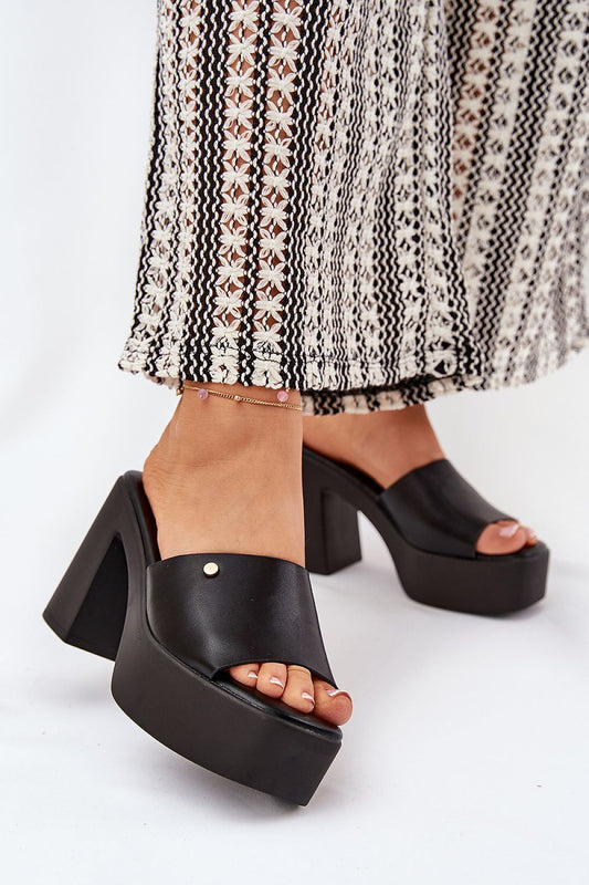  Clacquettes model 209945 Step in style 