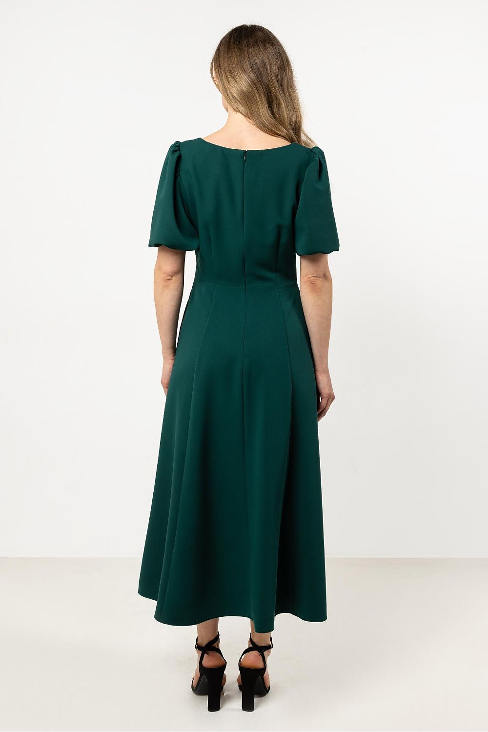  Robe de jour model 212234 awama 