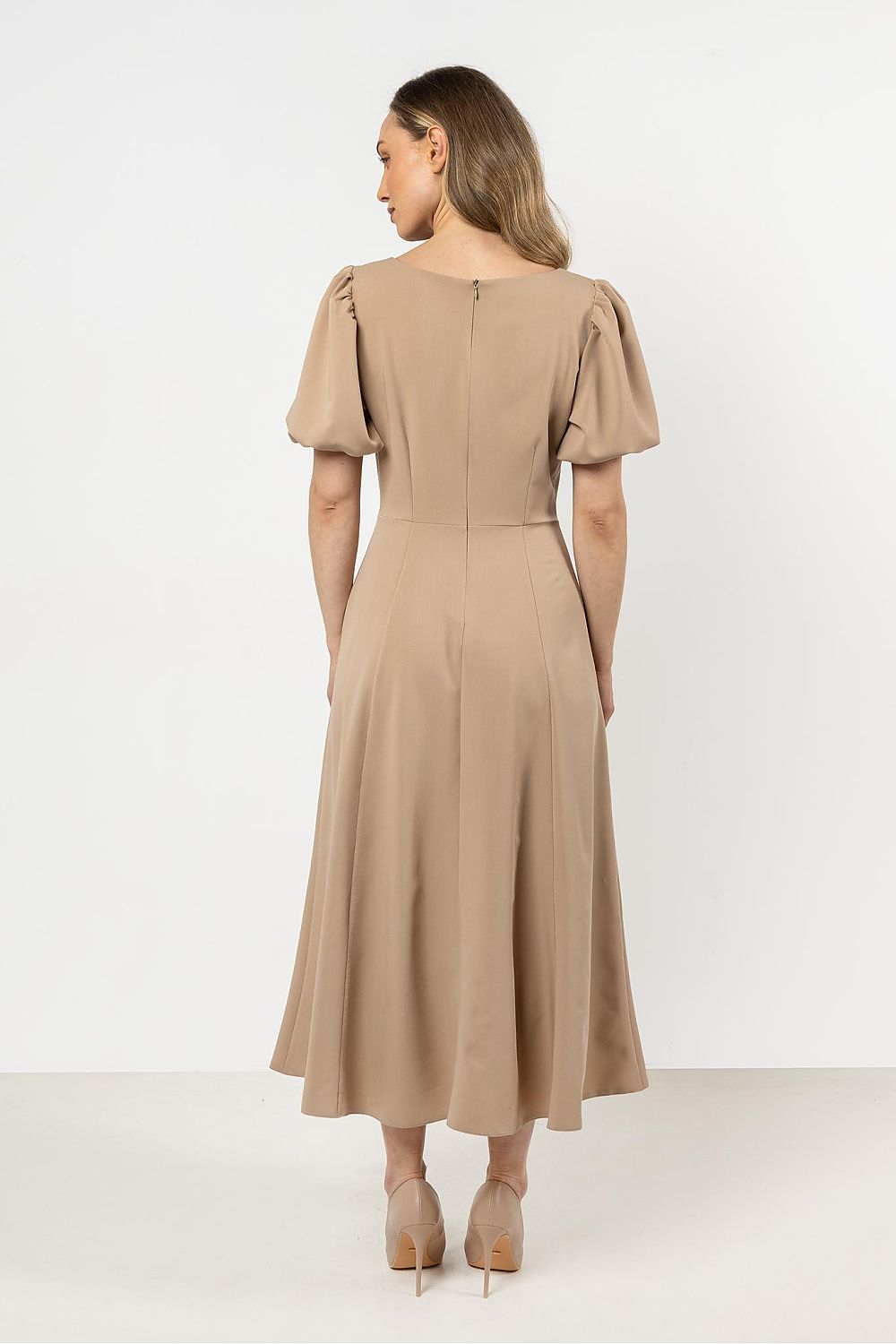  Robe de jour model 212237 awama 