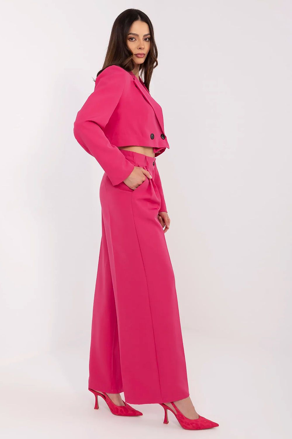  L`ensemble model 212269 Italy Moda 