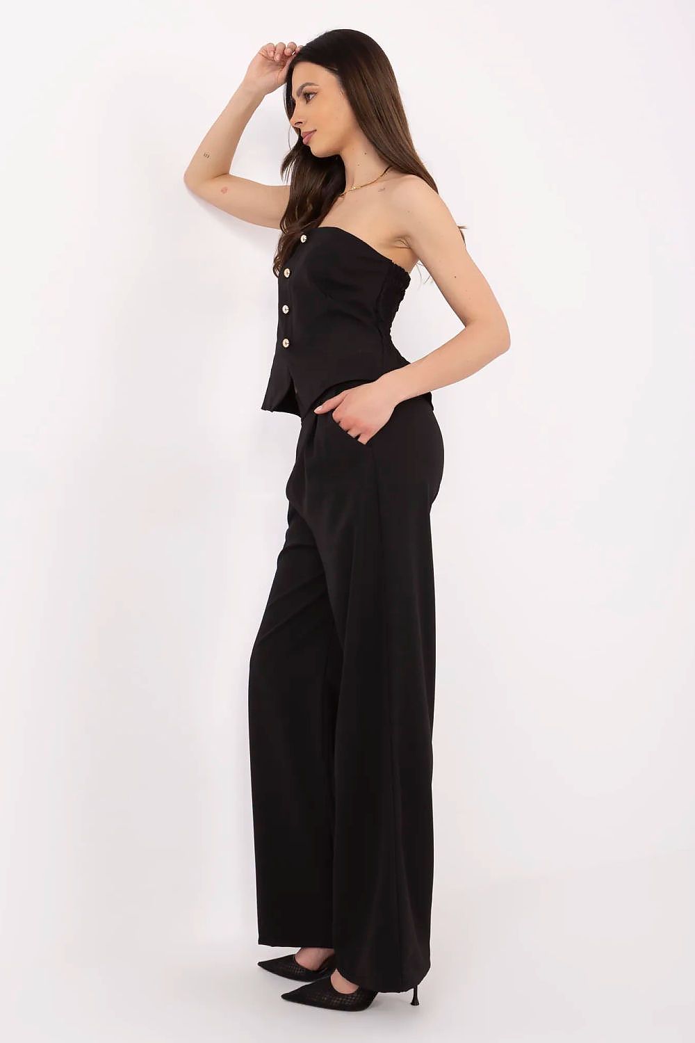  L`ensemble model 212274 Italy Moda 