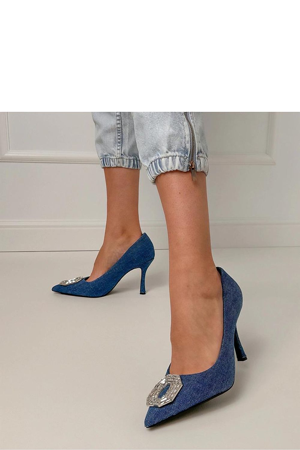  Talons hauts model 217663 Solea 