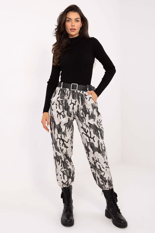  Pantalon femme model 218437 Italy Moda 