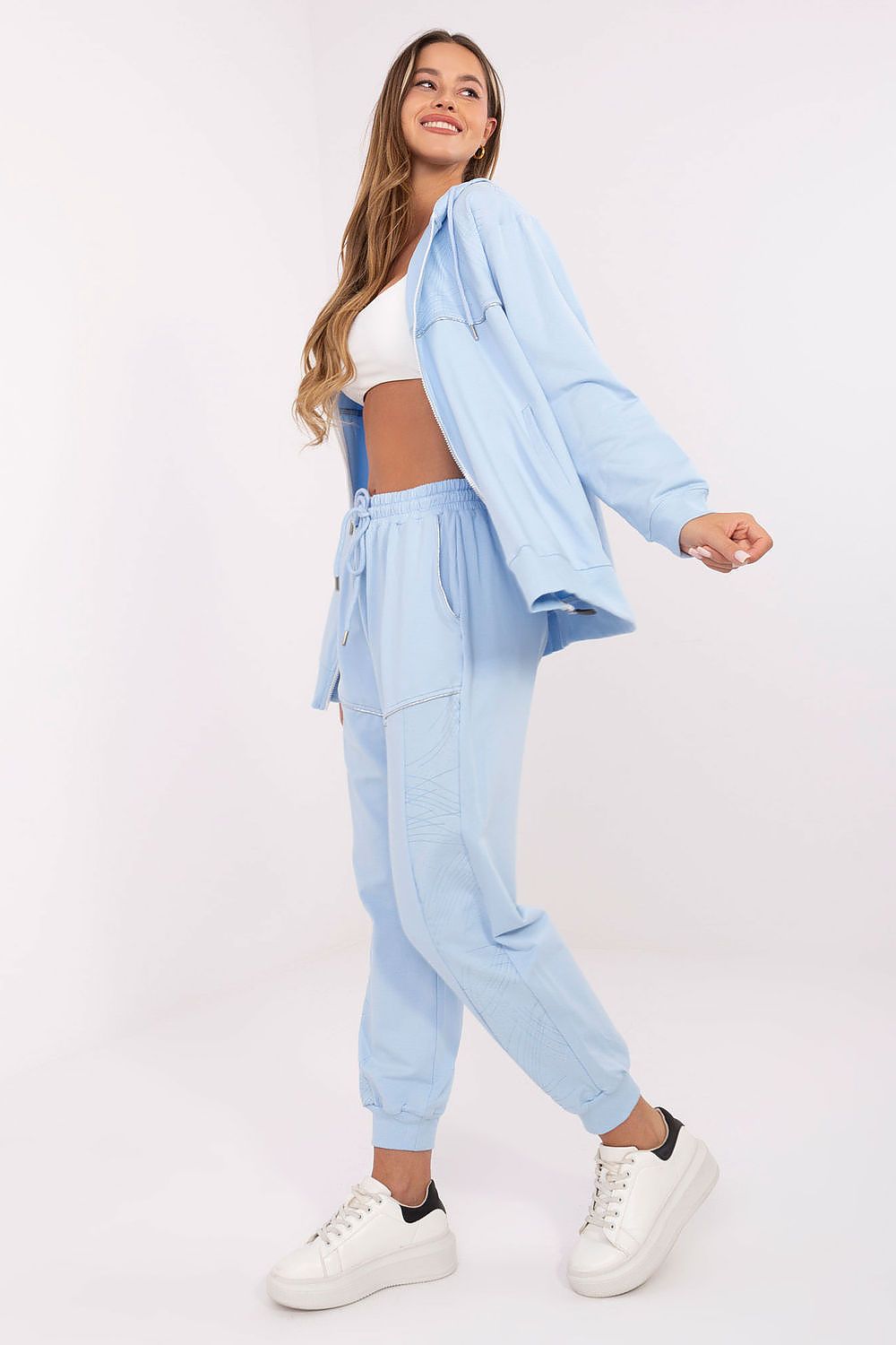  L`ensemble model 218604 Relevance 