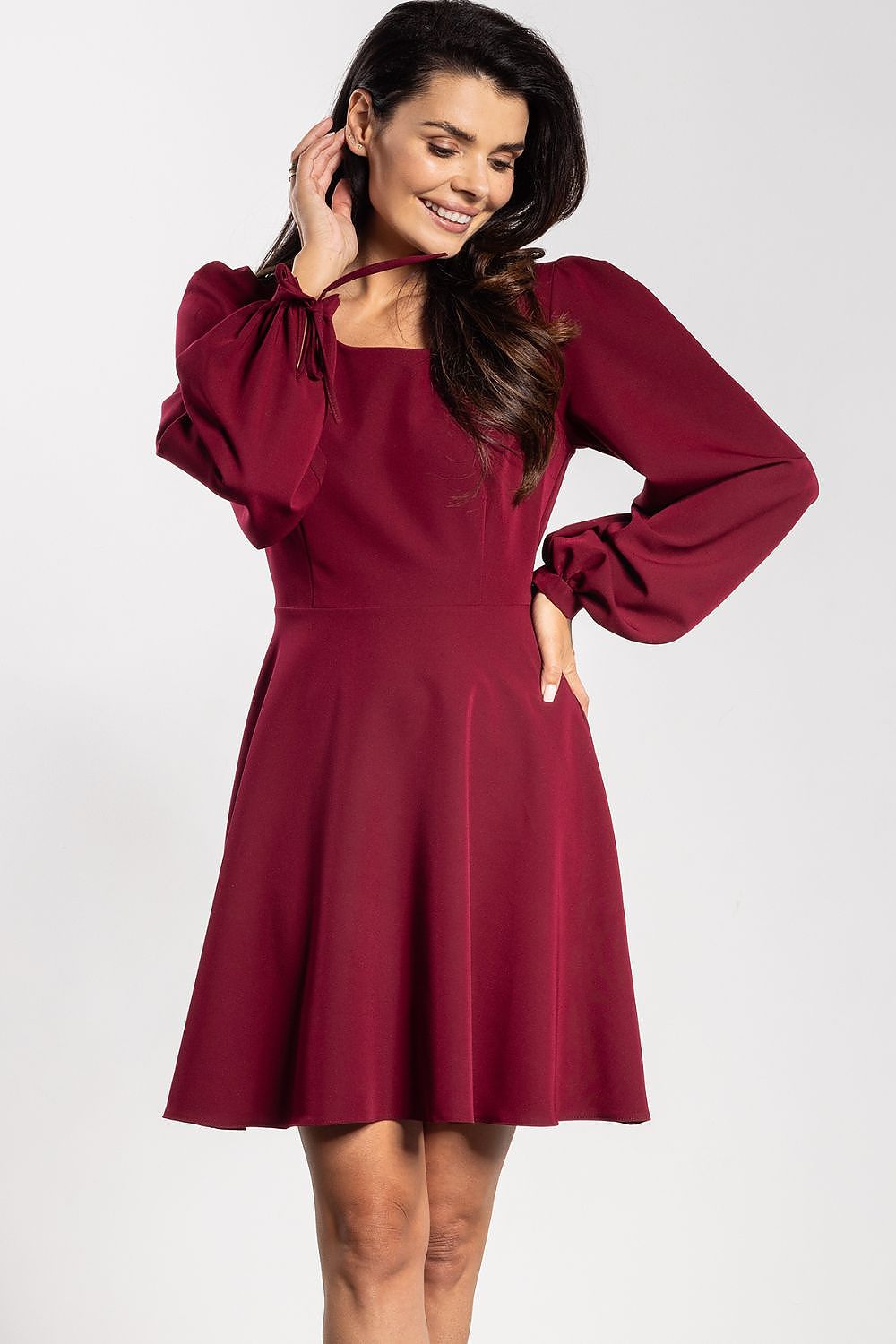  Robe de jour model 218995 awama 