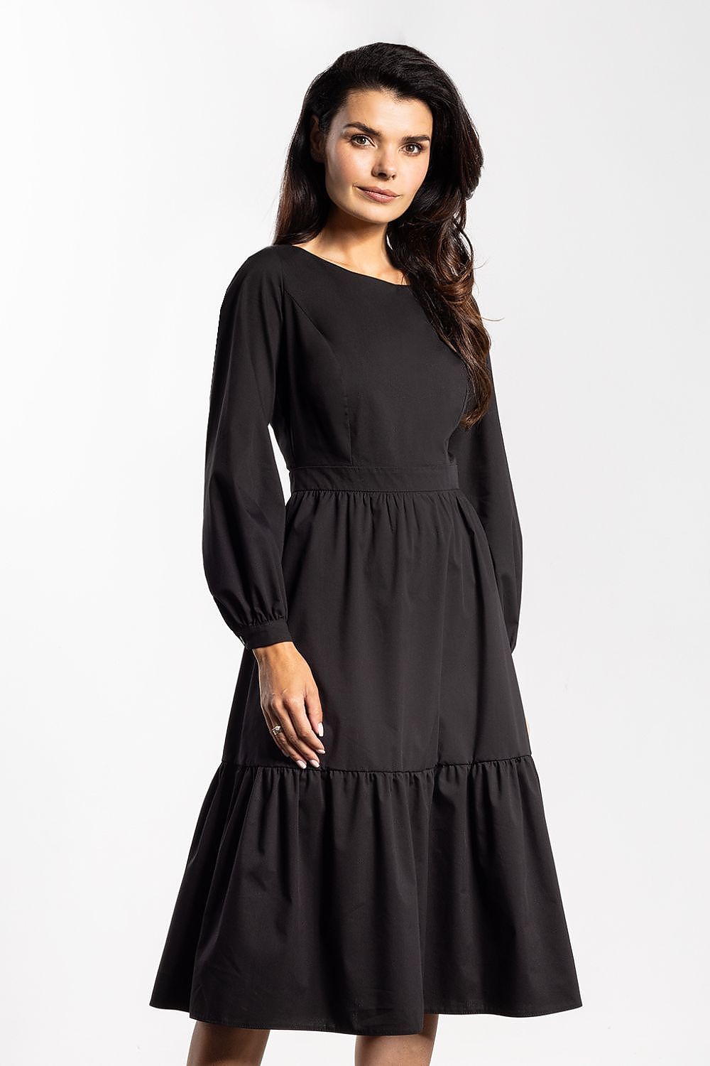  Robe de jour model 219010 awama 