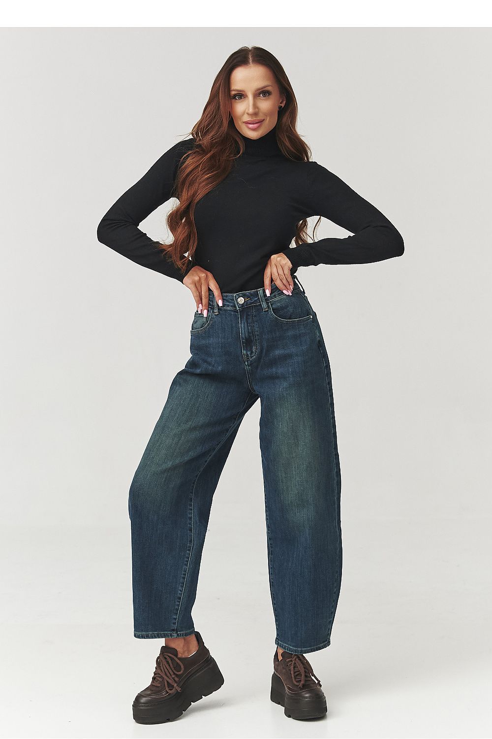  Col roulé model 219743 Makadamia 