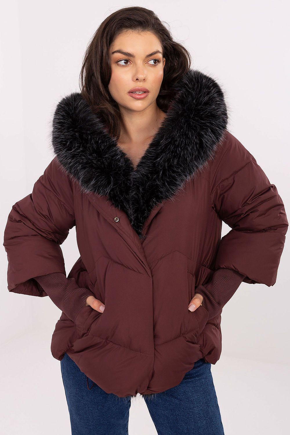  Veste model 220647 MBM 