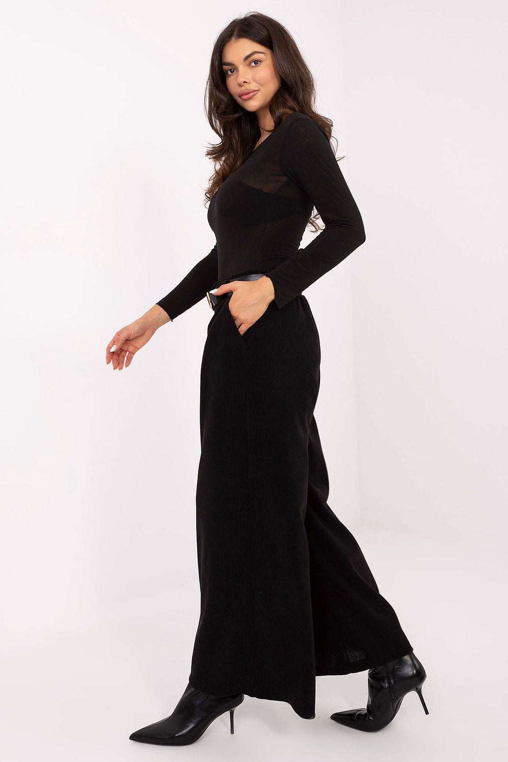  Pantalon femme model 220875 Rue Paris 