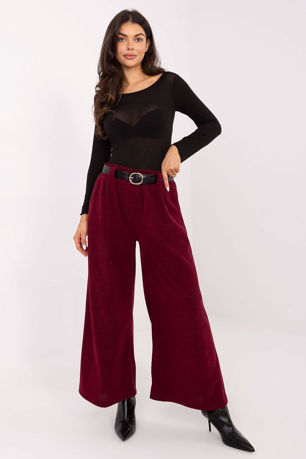  Pantalon femme model 220876 Rue Paris 