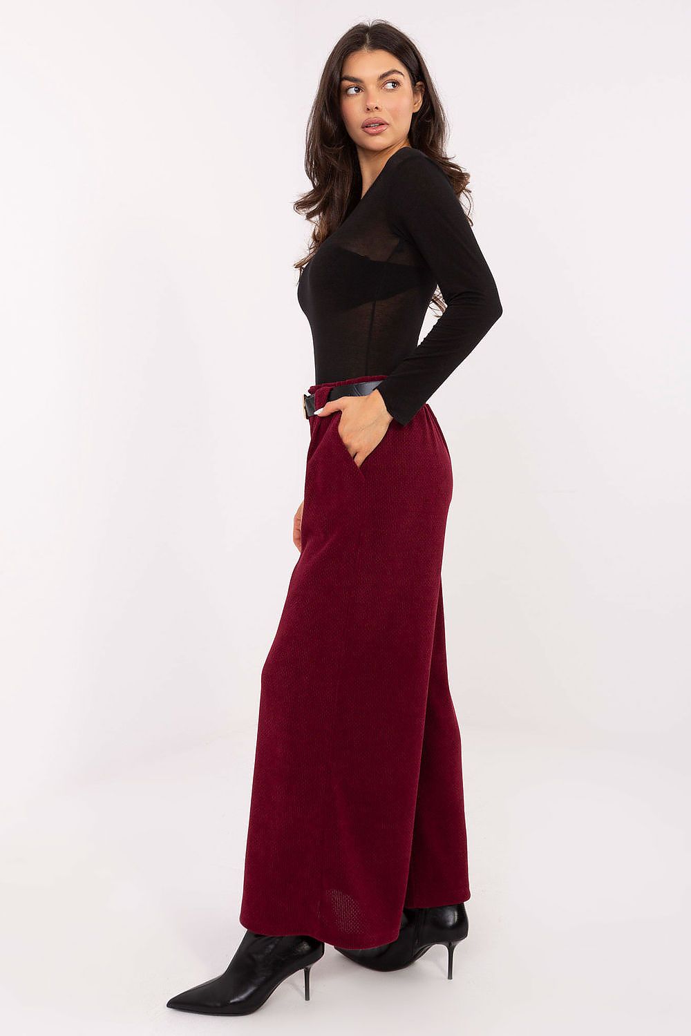  Pantalon femme model 220876 Rue Paris 