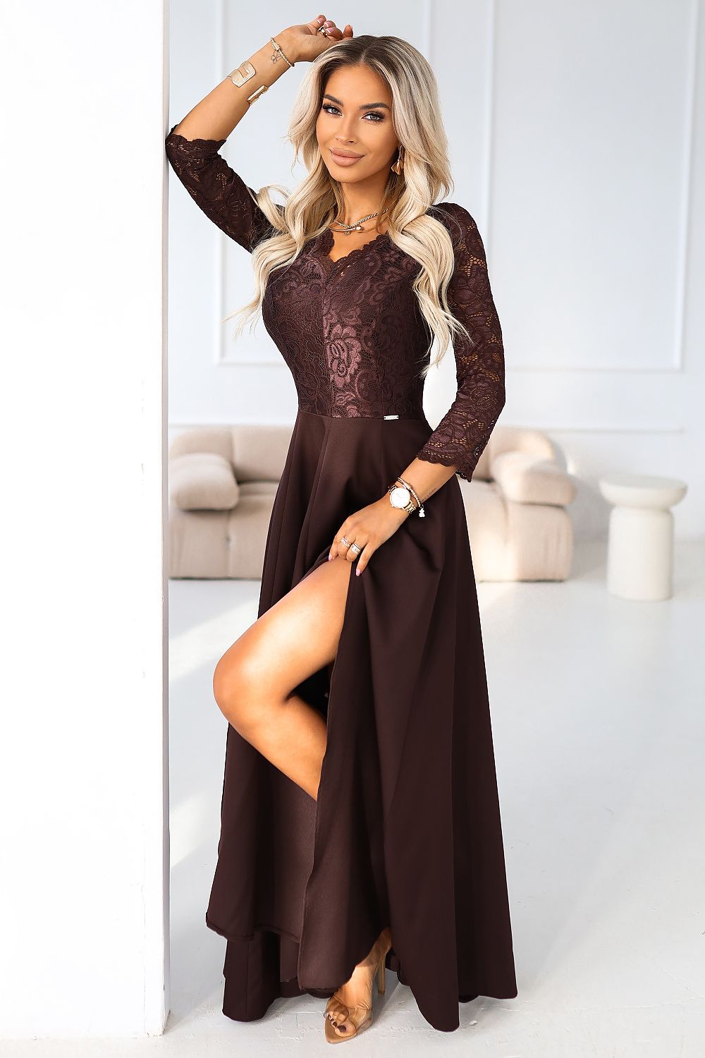  Robe longue model 221795 Numoco 