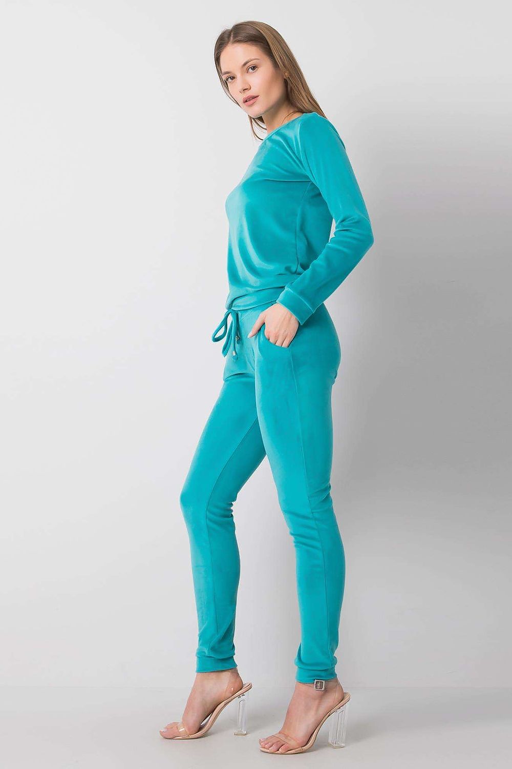 L`ensemble Rue Paris